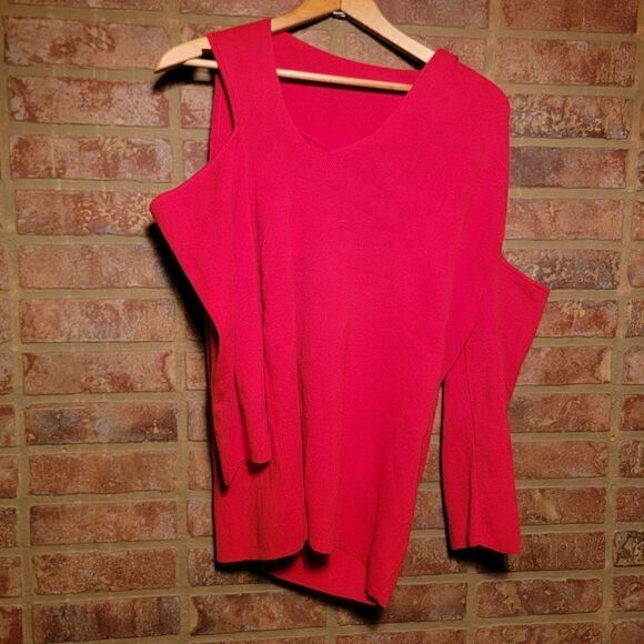 Bold Elements Cut to Curve red cutout sweater size XL NWOT - Picture 1 of 4